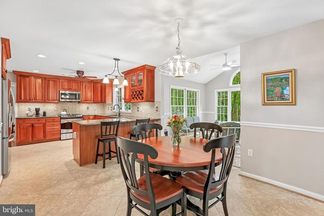 6621 BELLE CHASE CT, Gaithersburg, MD 20882