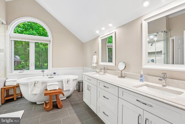 6621 BELLE CHASE CT, Gaithersburg, MD 20882