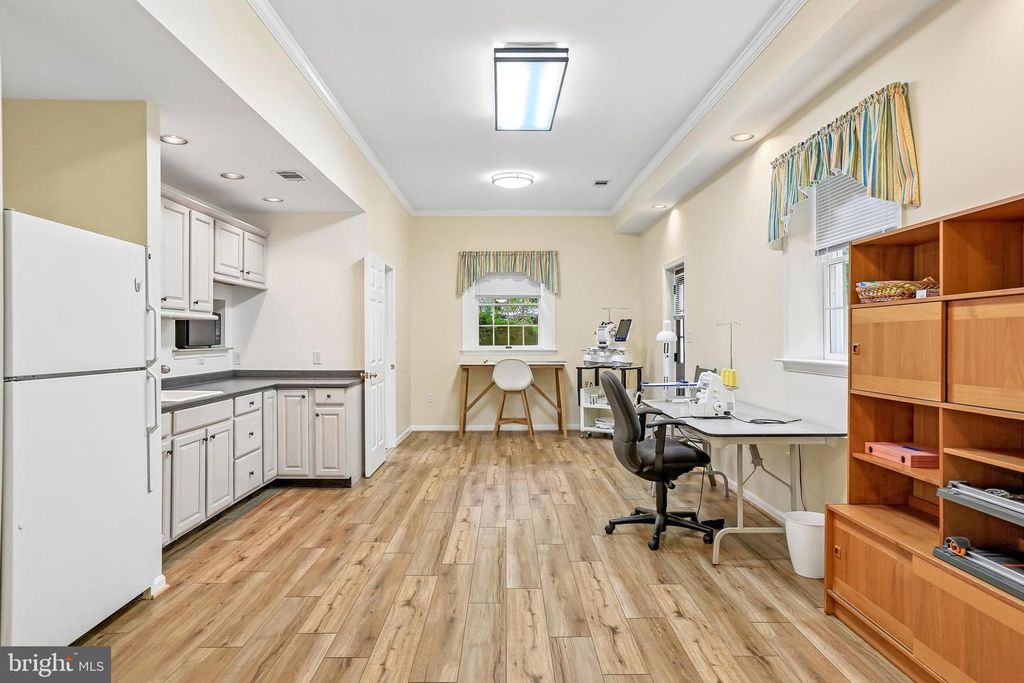 Image 44 of property listing at 6621 BELLE CHASE CT, Gaithersburg, MD 20882