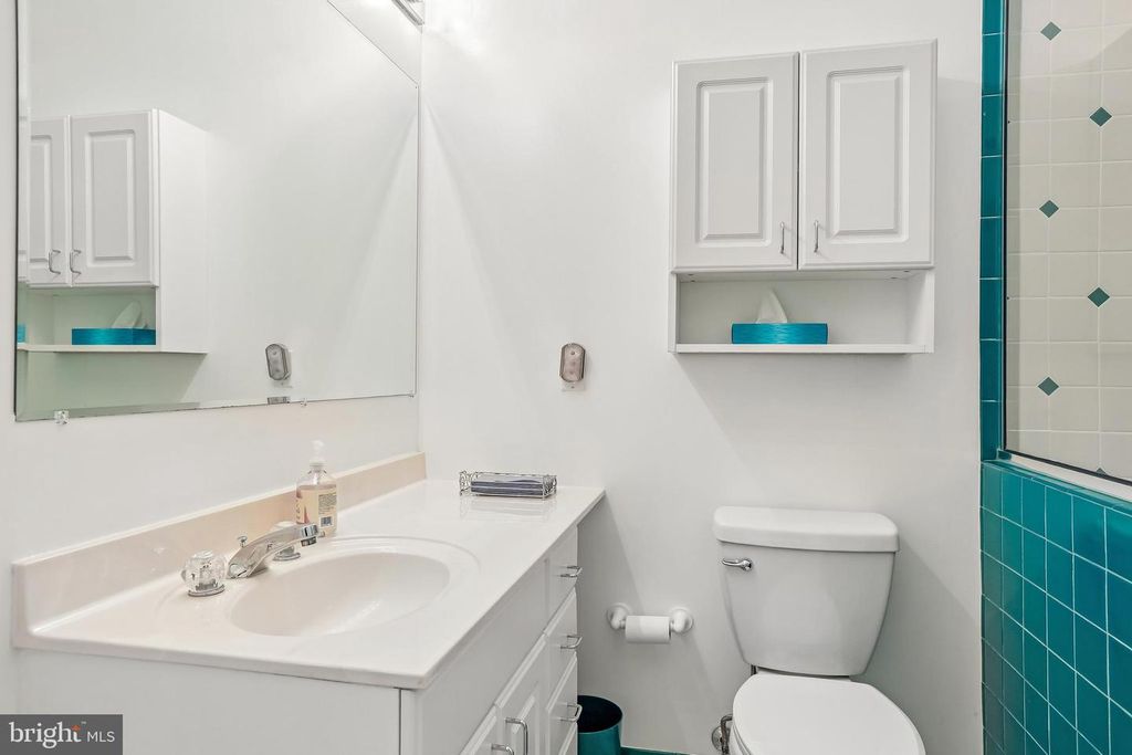 Image 49 of property listing at 6621 BELLE CHASE CT, Gaithersburg, MD 20882