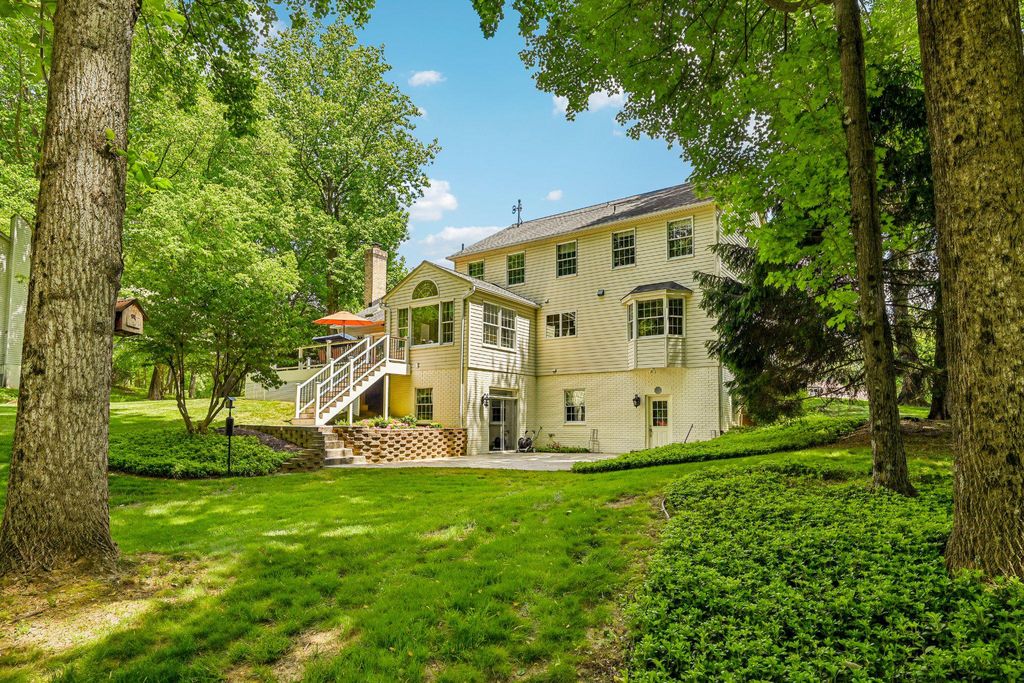 Image 52 of property listing at 6621 BELLE CHASE CT, Gaithersburg, MD 20882