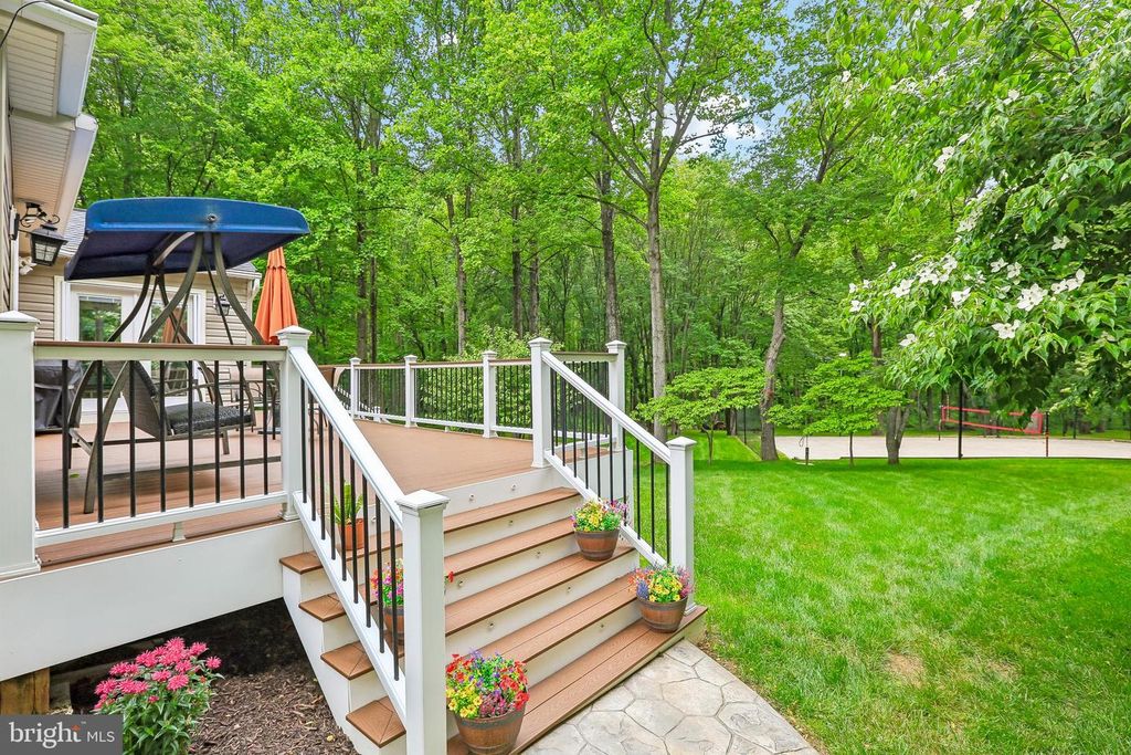 Image 53 of property listing at 6621 BELLE CHASE CT, Gaithersburg, MD 20882