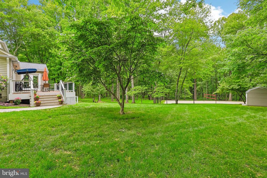 Image 56 of property listing at 6621 BELLE CHASE CT, Gaithersburg, MD 20882