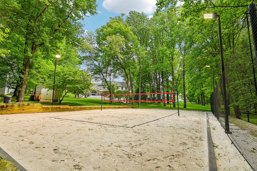 Image 61 of property listing at 6621 BELLE CHASE CT, Gaithersburg, MD 20882