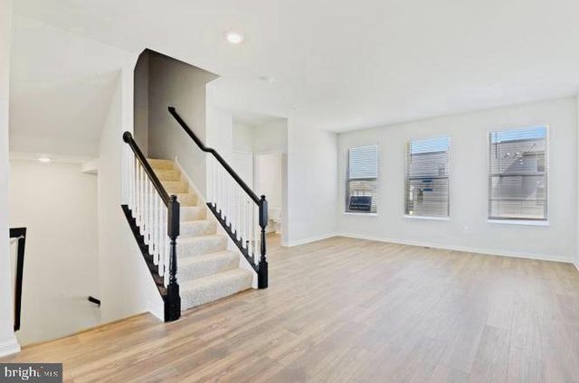 325 ENSEMBLE WAY, Frederick, MD 21701