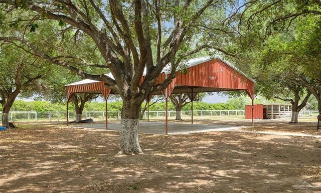 812 S Mayberry Boulevard, Alton, TX 78573