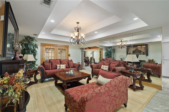 812 S Mayberry Boulevard, Alton, TX 78573