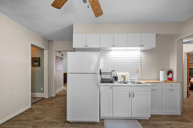 665 5th Street E, Saint Paul, MN 55106