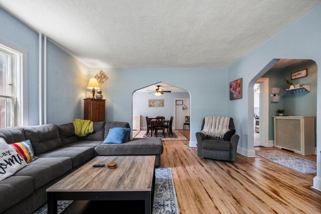 665 5th Street E, Saint Paul, MN 55106