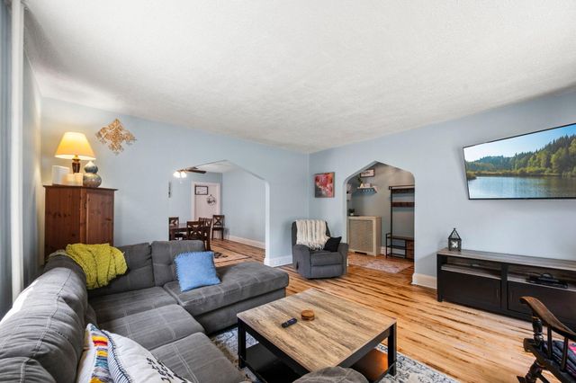 665 5th Street E, Saint Paul, MN 55106