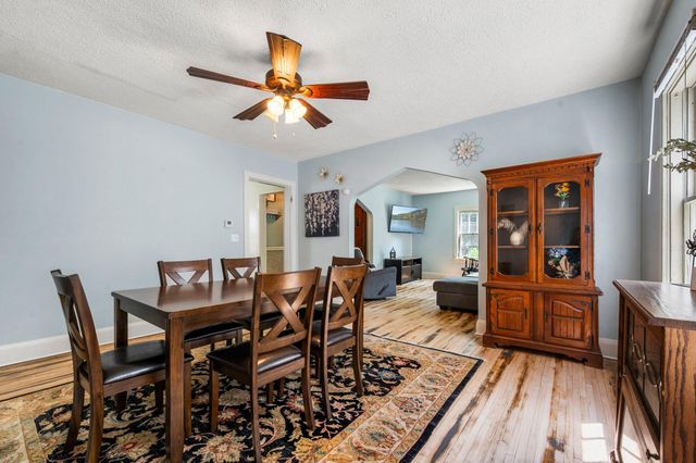 665 5th Street E, Saint Paul, MN 55106