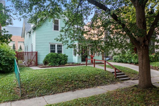 665 5th Street E, Saint Paul, MN 55106