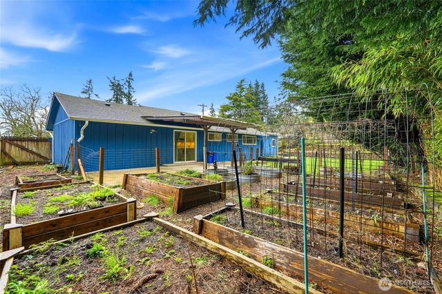 23001 67th Place W, Mountlake Terrace, WA 98043