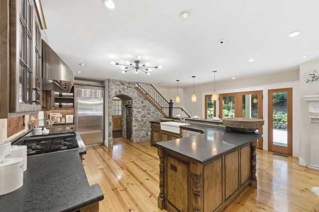 1353 Edgewood Road, Redwood City, CA 94062