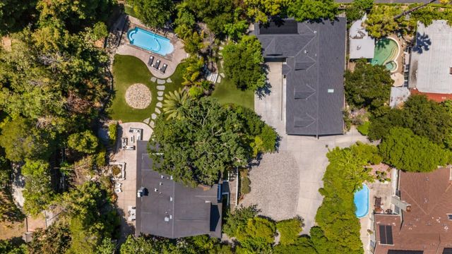 1353 Edgewood Road, Redwood City, CA 94062