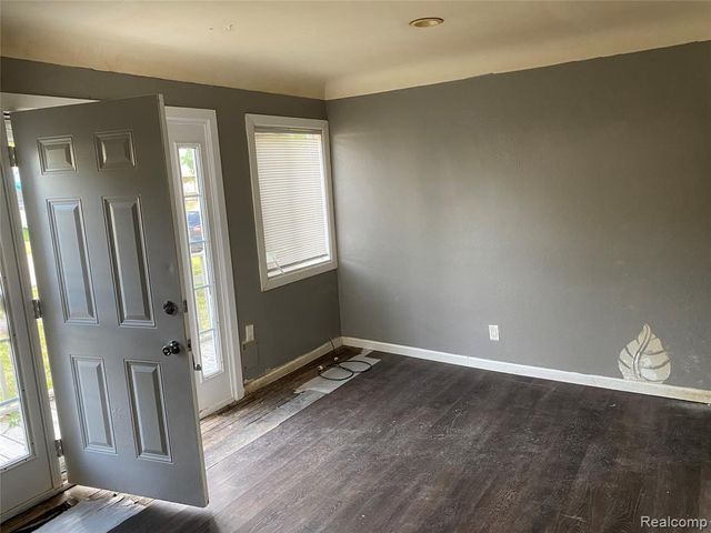 3822 Larchmont Street, Flint, MI 48532