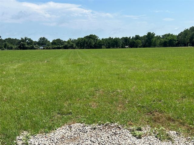 38785 Wiggins Road, Hempstead, TX 77445
