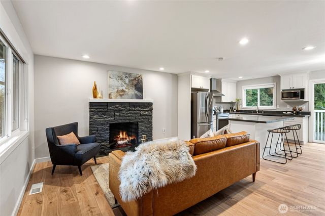 12625 169th Avenue SE, Renton, WA 98059