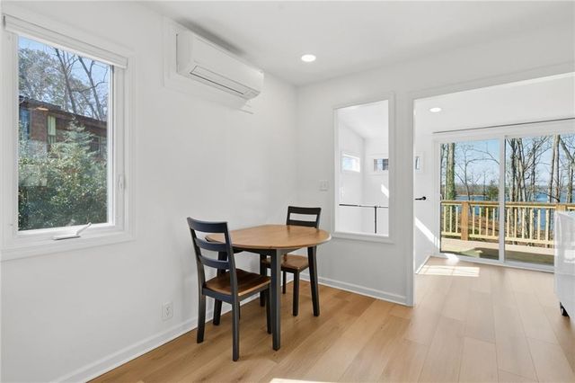 6476 Chestnut Hill Road, Flowery Branch, GA 30542