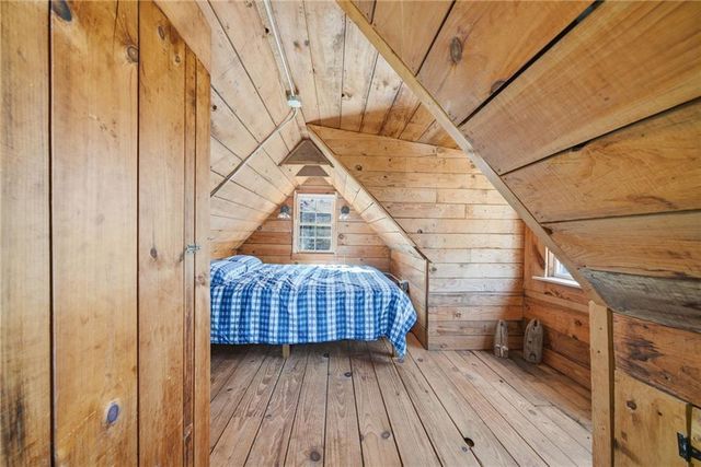 6476 Chestnut Hill Road, Flowery Branch, GA 30542