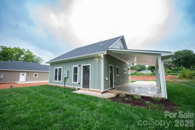 262 Florida Avenue, Spindale, NC 28160