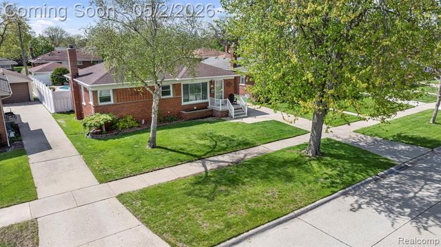 3320 Edsel Street, Trenton, MI 48183