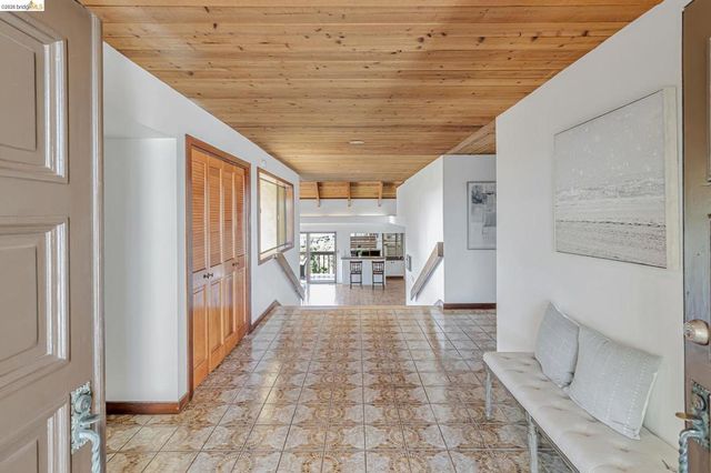 1518 MADERA CT, El Cerrito, CA 94530