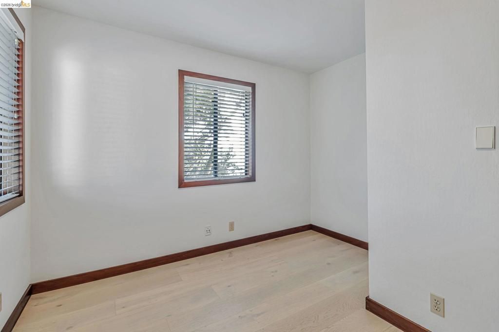 Image 37 of property listing at 1518 MADERA CT, El Cerrito, CA 94530