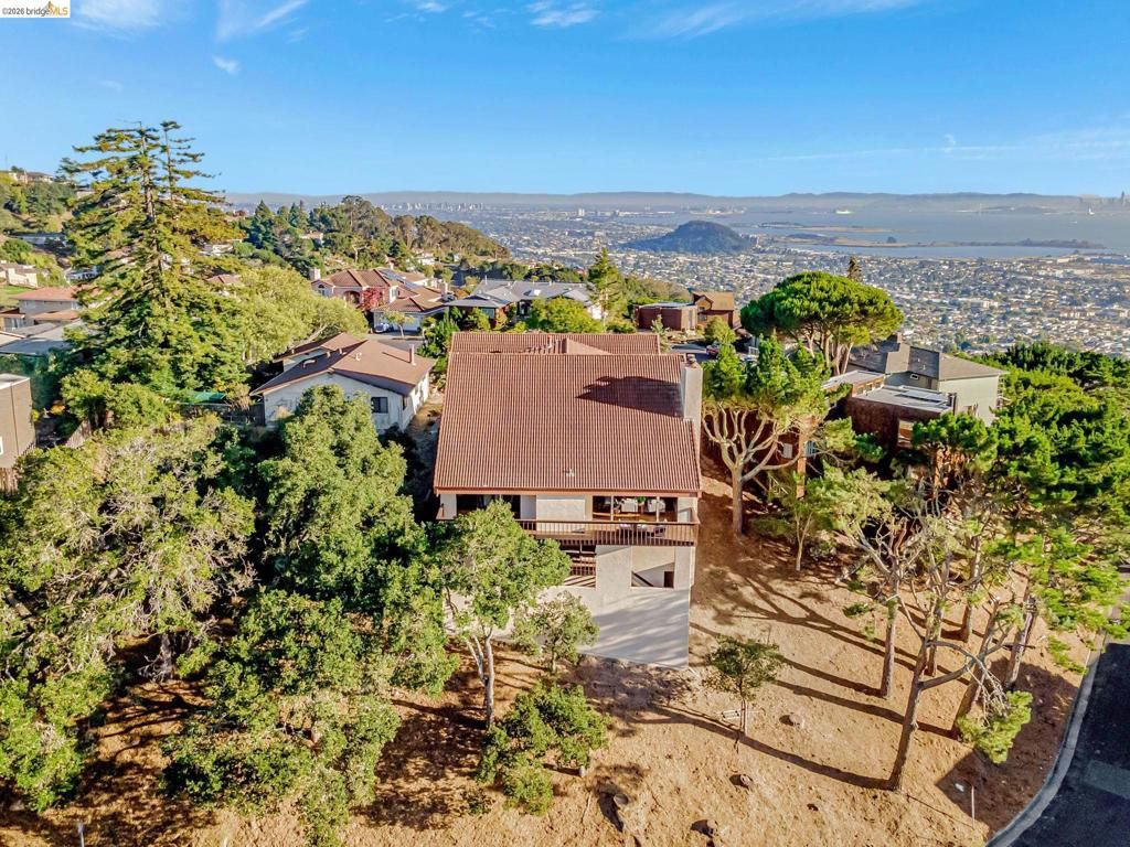 Image 55 of property listing at 1518 MADERA CT, El Cerrito, CA 94530