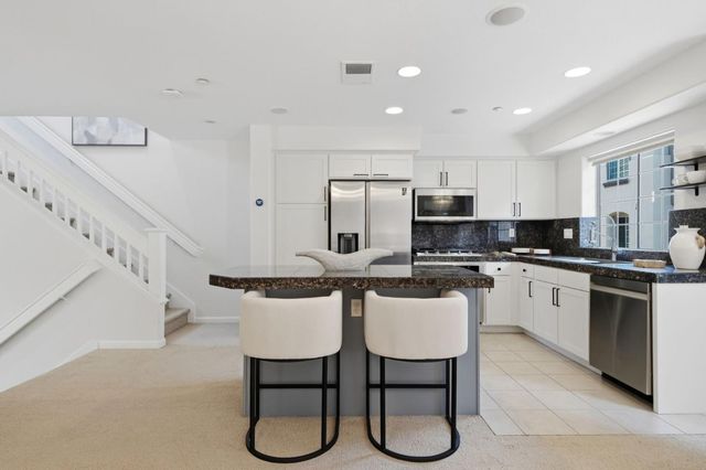 961 Goodacre Way, San Jose, CA 95125