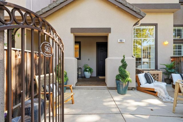 961 Goodacre Way, San Jose, CA 95125