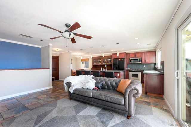 1022 La Mesa Ave, Spring Valley, CA 91977