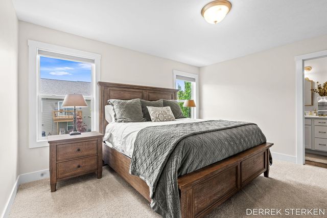2983 Raspberry Lane, Holland, MI 49424