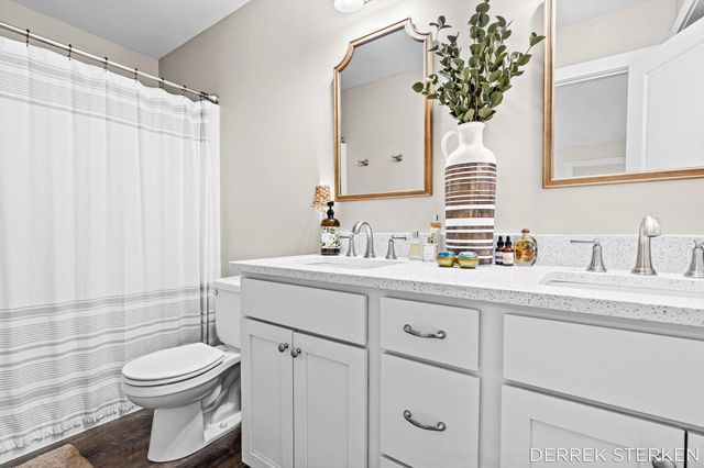 2983 Raspberry Lane, Holland, MI 49424