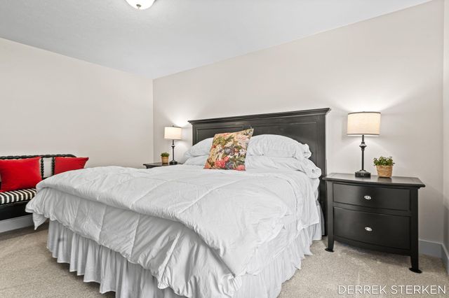 2983 Raspberry Lane, Holland, MI 49424