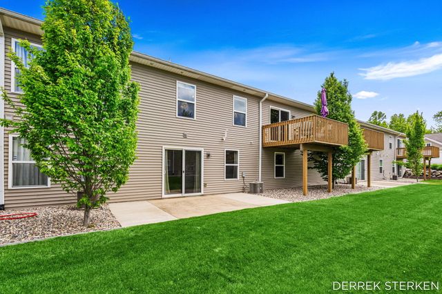 2983 Raspberry Lane, Holland, MI 49424