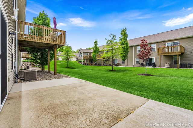 2983 Raspberry Lane, Holland, MI 49424