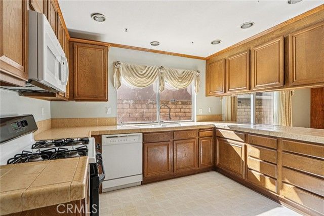 13354 Mission Tierra Way, Granada Hills (los Angeles), CA 91344