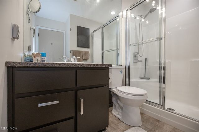 17813 Suncliff Place, Strongsville, OH 44136