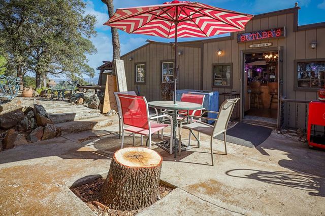 7080 Gwin St, Valley Springs, CA 95252