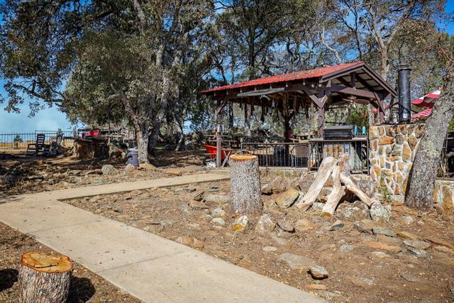 7080 Gwin St, Valley Springs, CA 95252