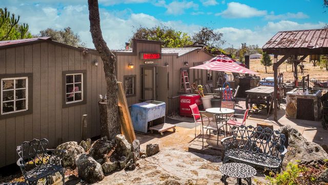 7080 Gwin St, Valley Springs, CA 95252