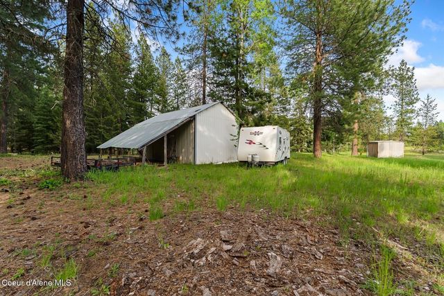 386 Hummingbird Dr, Sandpoint, ID 83864