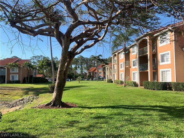 1275 Wildwood Lakes BLVD 2-108, Naples, FL 34104