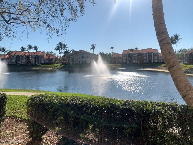 1275 Wildwood Lakes BLVD 2-108, Naples, FL 34104