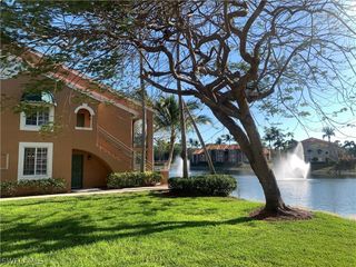1275 Wildwood Lakes BLVD 2-108, Naples, FL 34104