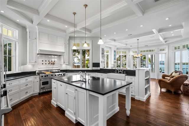 3440 GULFMEAD DRIVE, Sarasota, FL 34242