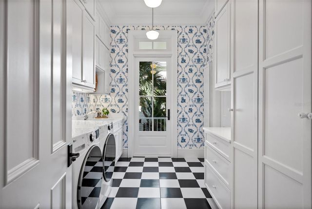 3440 GULFMEAD DRIVE, Sarasota, FL 34242