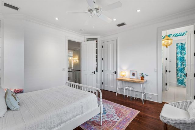 3440 GULFMEAD DRIVE, Sarasota, FL 34242