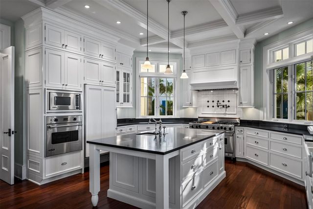 3440 GULFMEAD DRIVE, Sarasota, FL 34242